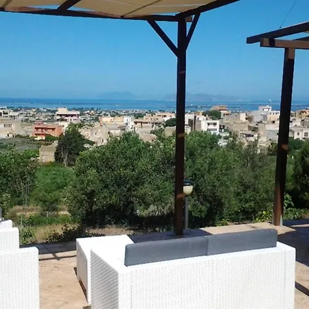 La Terrazza Sulle Egadi 公寓 马尔萨拉